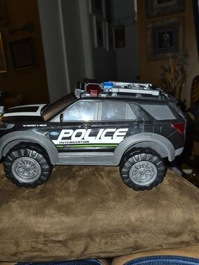 Light & Sound Ford Police Interceptor